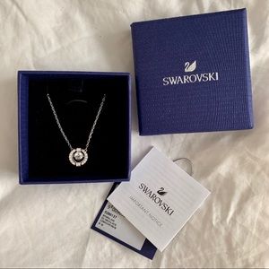 Swarovski Sparkling Dance Round Necklace (Silver)